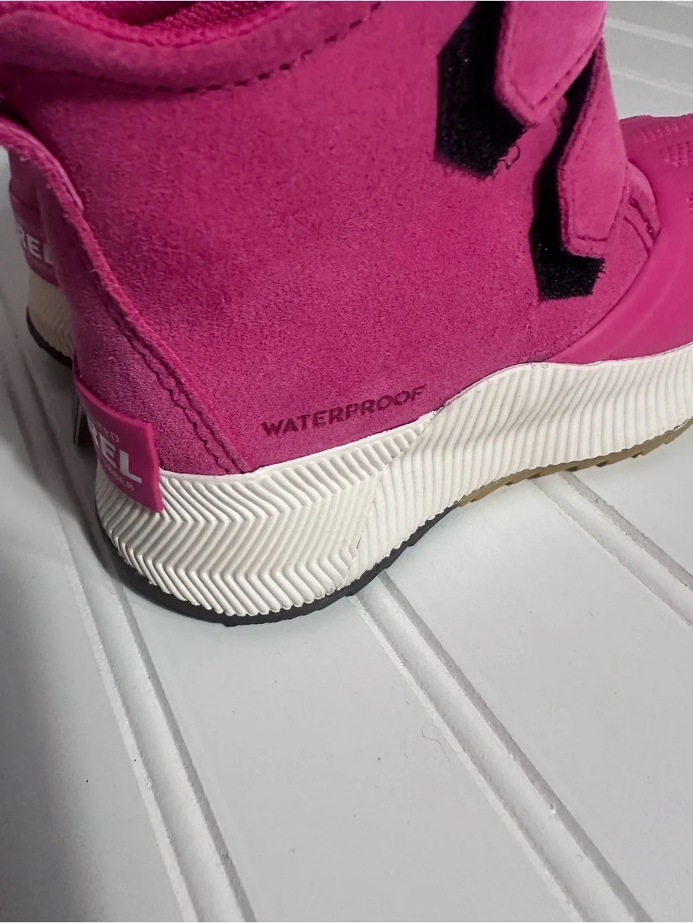 Sorel NWT fuchsia pink Out N About Classic waterproof boots toddler girls 10
